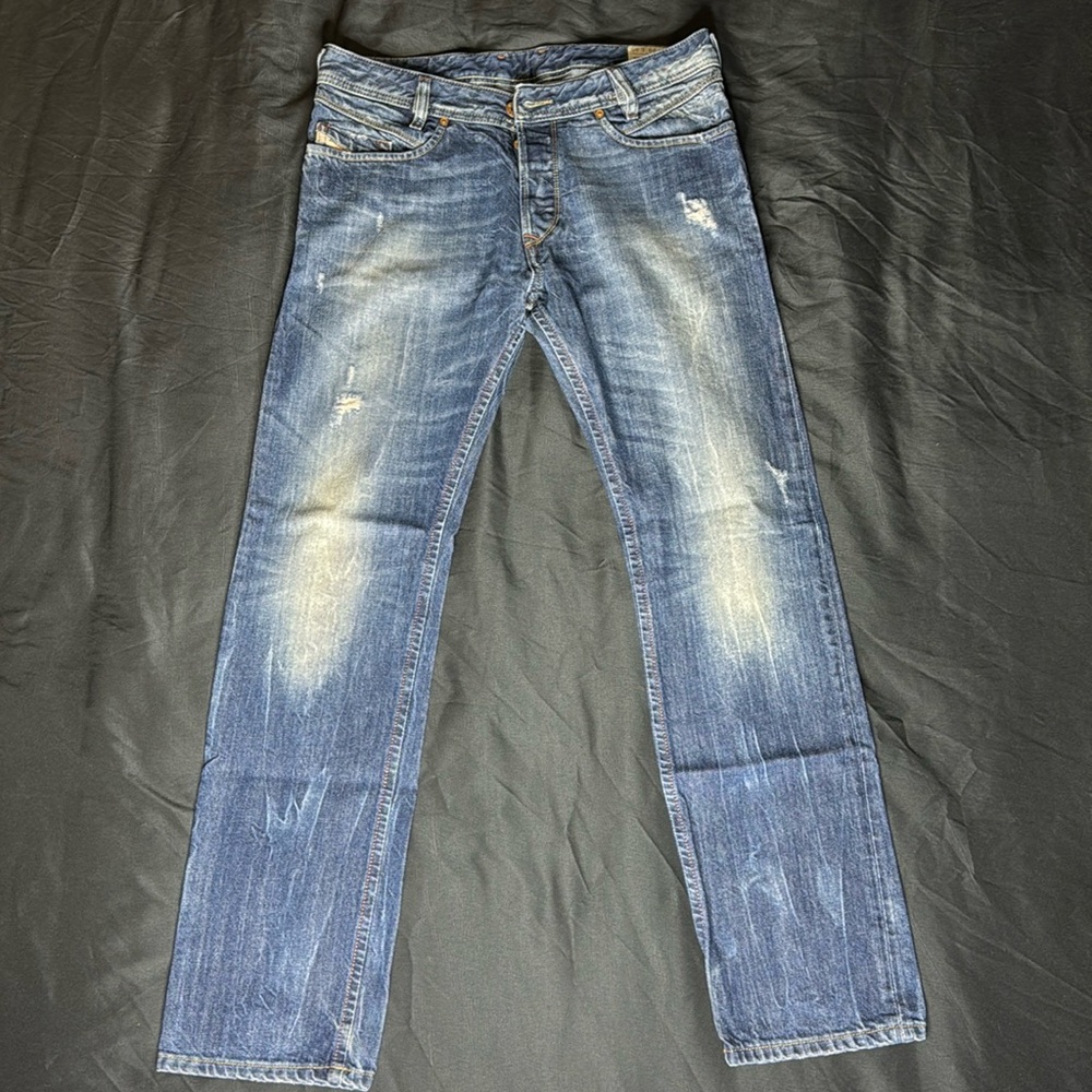 Diesel Blue Jeans Style Iakop regular-slim tapered size 29 inseam 30"